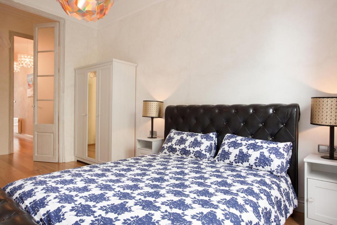 Luxury Barcelona Central City Cosy 3 Bedroom Apartment With Private Terrace Buitenkant foto